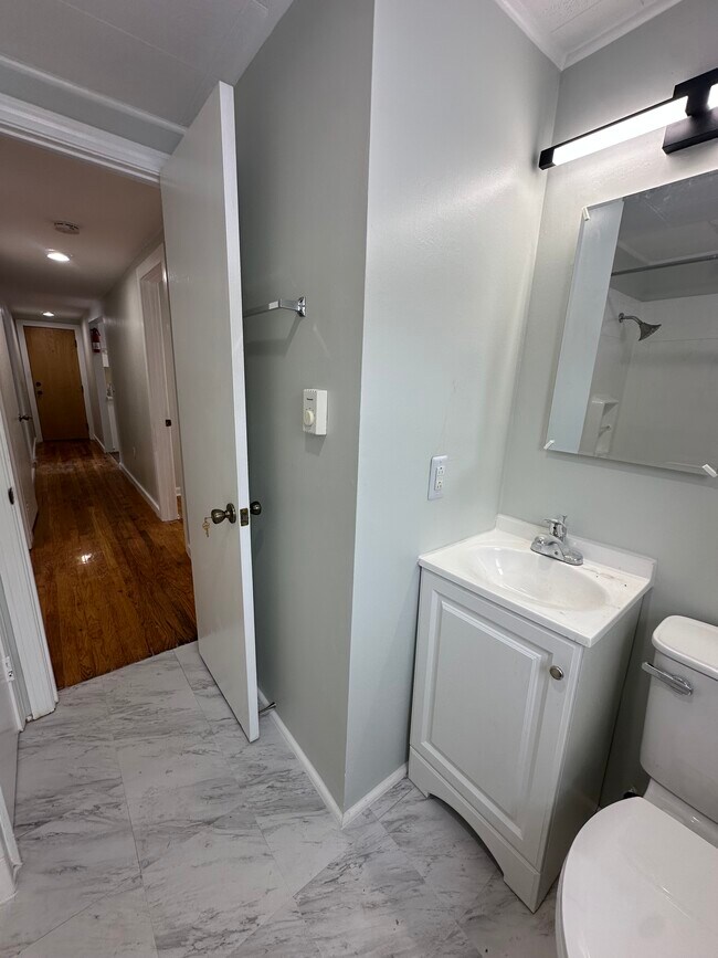 Foto del edificio - 211 Kent Rd