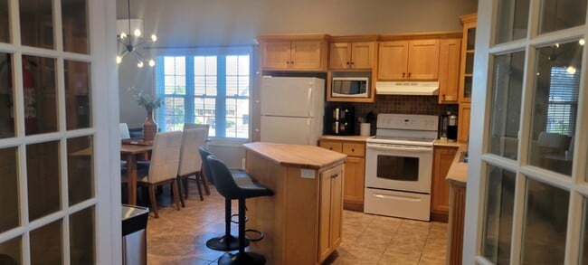 Photo du bâtiment - 11 Deschenes Rue