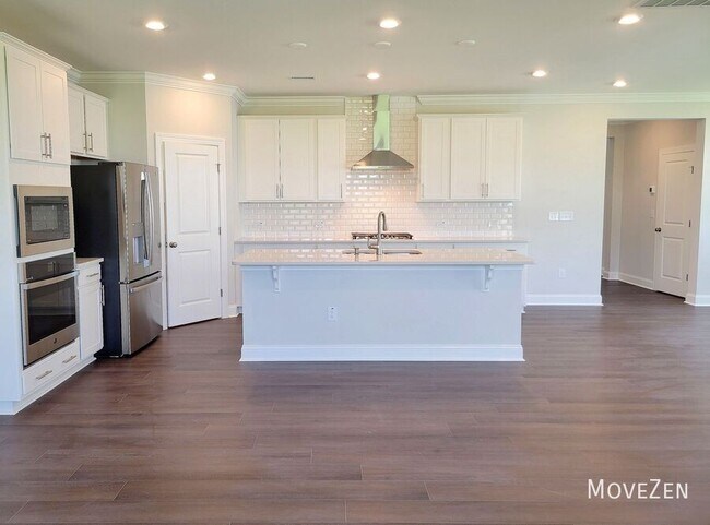Building Photo - 629 Emerald Bay Cir