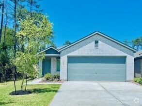 Building Photo - 3007 Mallorca Dr