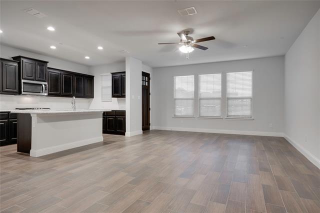 Building Photo - 5548 Crawford Dr