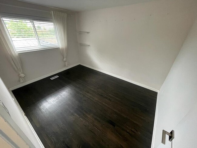 Building Photo - 27 Amberjack Blvd