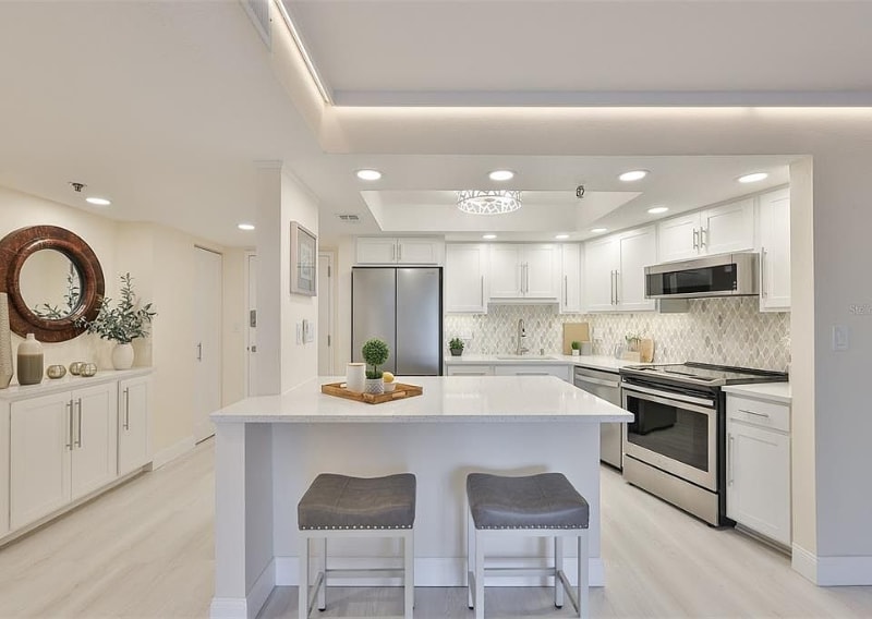 Photo - 7430 Sunshine Skyway Ln S (Saint Petersburg, FL)