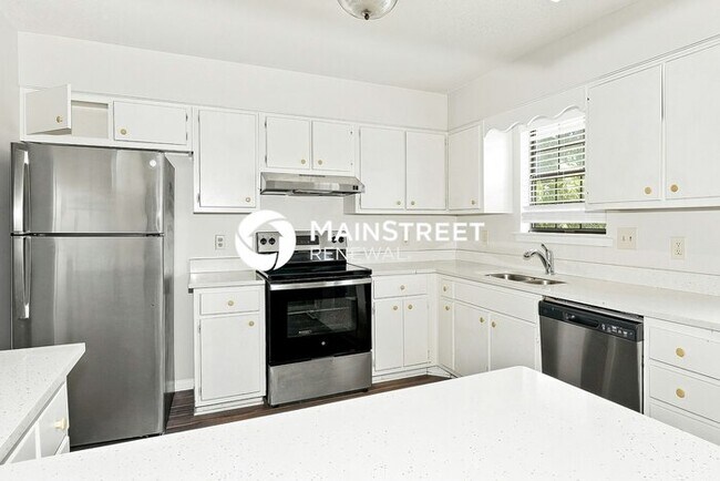 Foto del edificio - 4 Bedroom Pet-Friendly Home in Bartlett, TN with Main Street Renewal