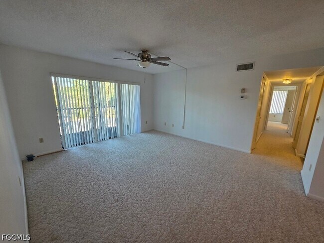 Foto del edificio - 9970 Sailview Ct