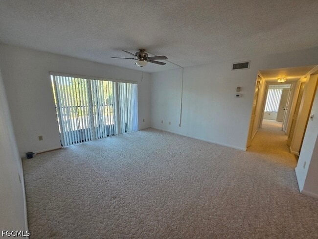 Building Photo - 9970 Sailview Ct