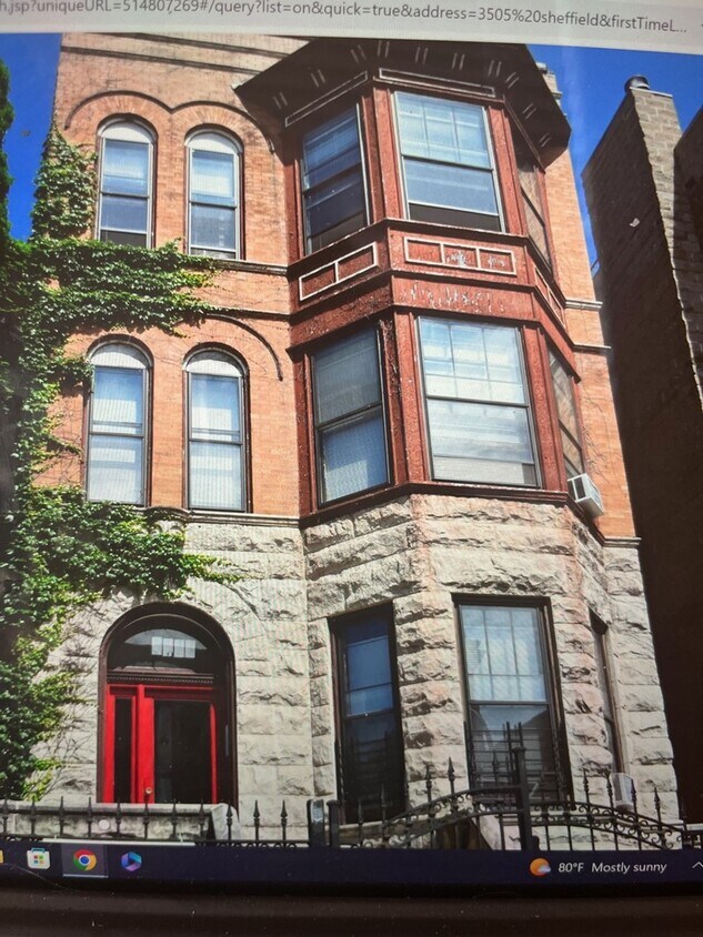 Foto principal - 3505 N Sheffield Ave