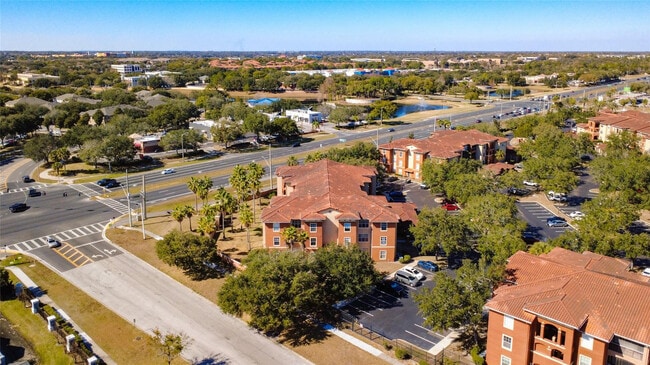 Foto del edificio - 5560 Metrowest Blvd