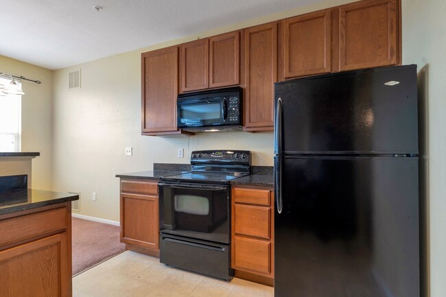 Foto del edificio - Move-in Ready 2 Bedroom, 2 Bath condo in P...