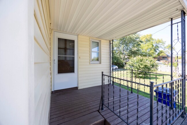 Foto del edificio - 7192 Wentworth Ave