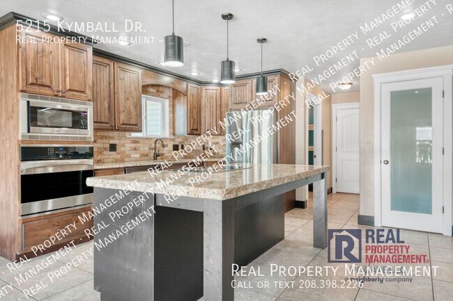 Foto del edificio - 5215 Kymball Ave