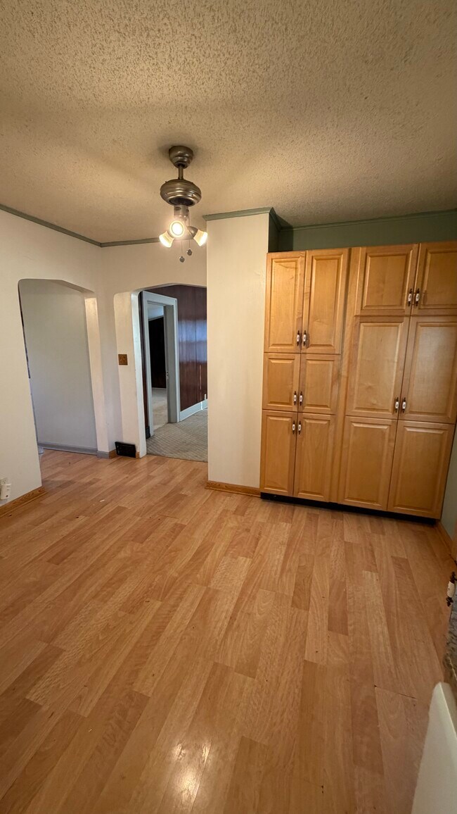 Foto del edificio - 119 7th Ave NE