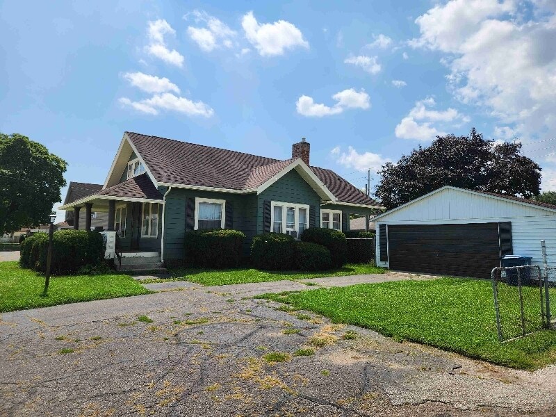 Primary Photo - 2850 S Holt Rd