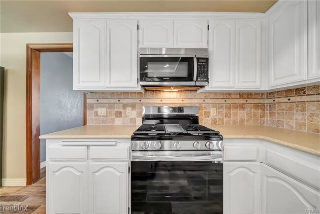 Building Photo - 5 br, 3 bath House - 8045 W Avenue D2