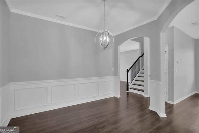 Building Photo - 581 Collingsworth Ln NE