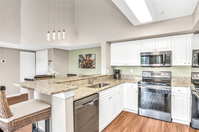 Foto del edificio - 1250 Wildwood Lakes Blvd