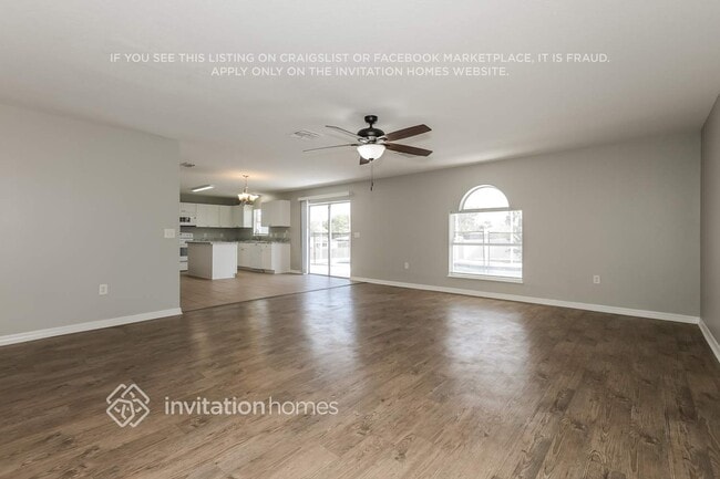 Building Photo - 6043 Sunset Vista Dr