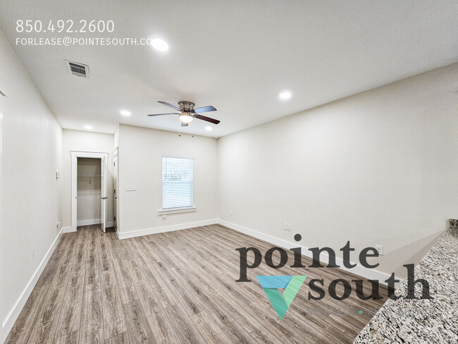 Foto del edificio - 2289 Dog Track Rd