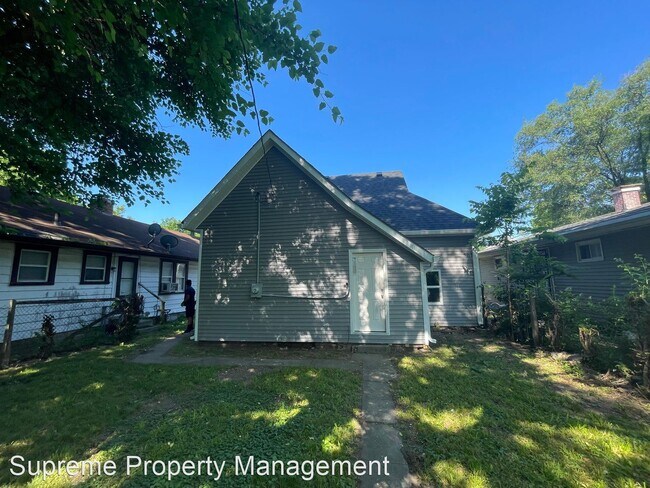 Foto del edificio - 2 br, 1 bath House - 549 N Pershing Avenue