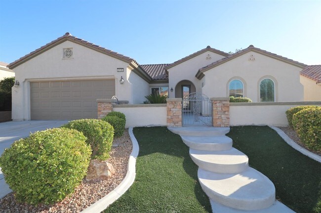 Building Photo - 2135 Gunnison Pl