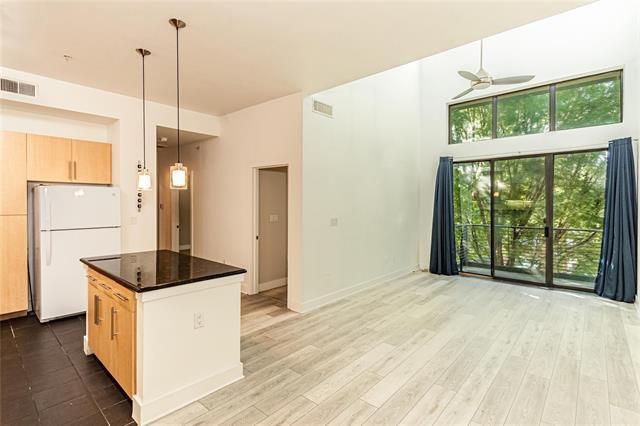 Foto del edificio - 4605 Cedar Springs Rd