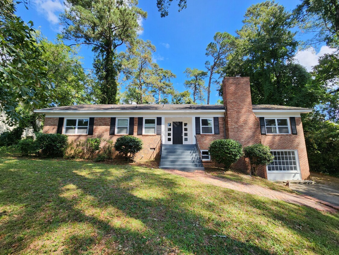 Primary Photo - 4725 Kilbourne Rd