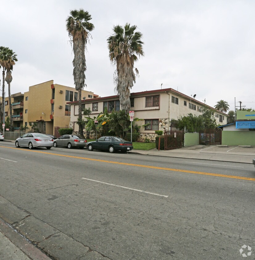 Primary Photo - 319 S Normandie Ave