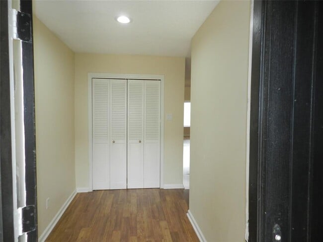 Building Photo - 14309 Misty Meadow Ln