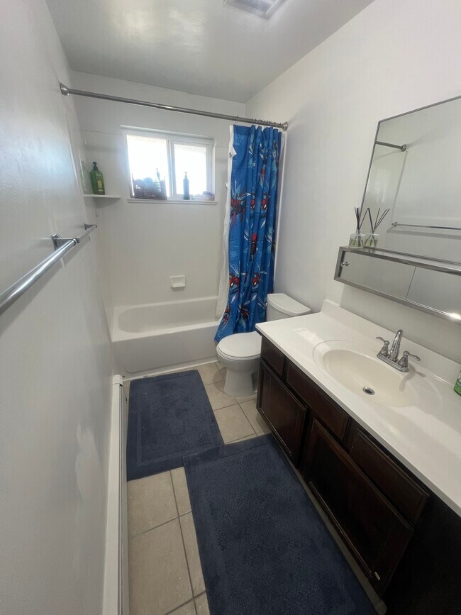 Foto del edificio - Golden Ridge Apartments