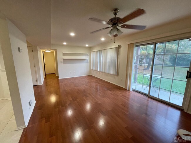Building Photo - 220 Copeley Way