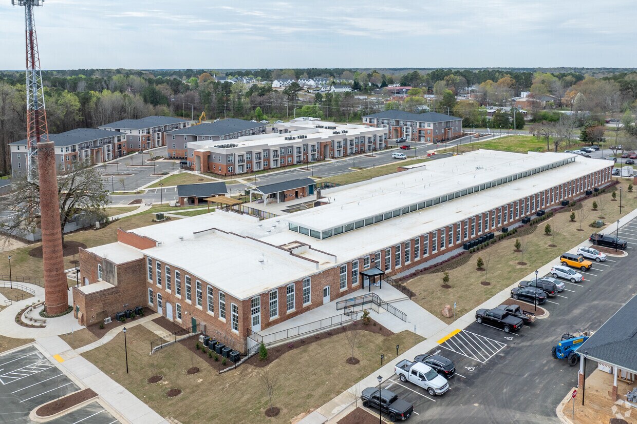 Spinning Mill Lofts Apartments in Clayton, NC