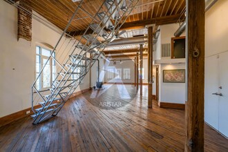 Building Photo - 161 Mangum St SW