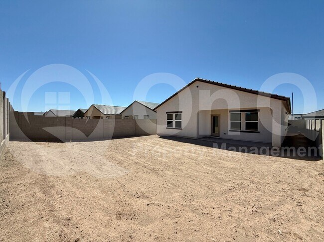 Building Photo - 24182 W Hidalgo Ave