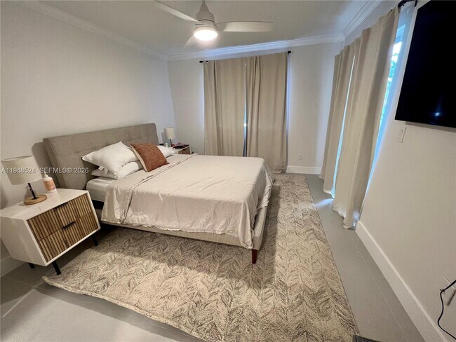 Foto del edificio - 2640 S University Dr