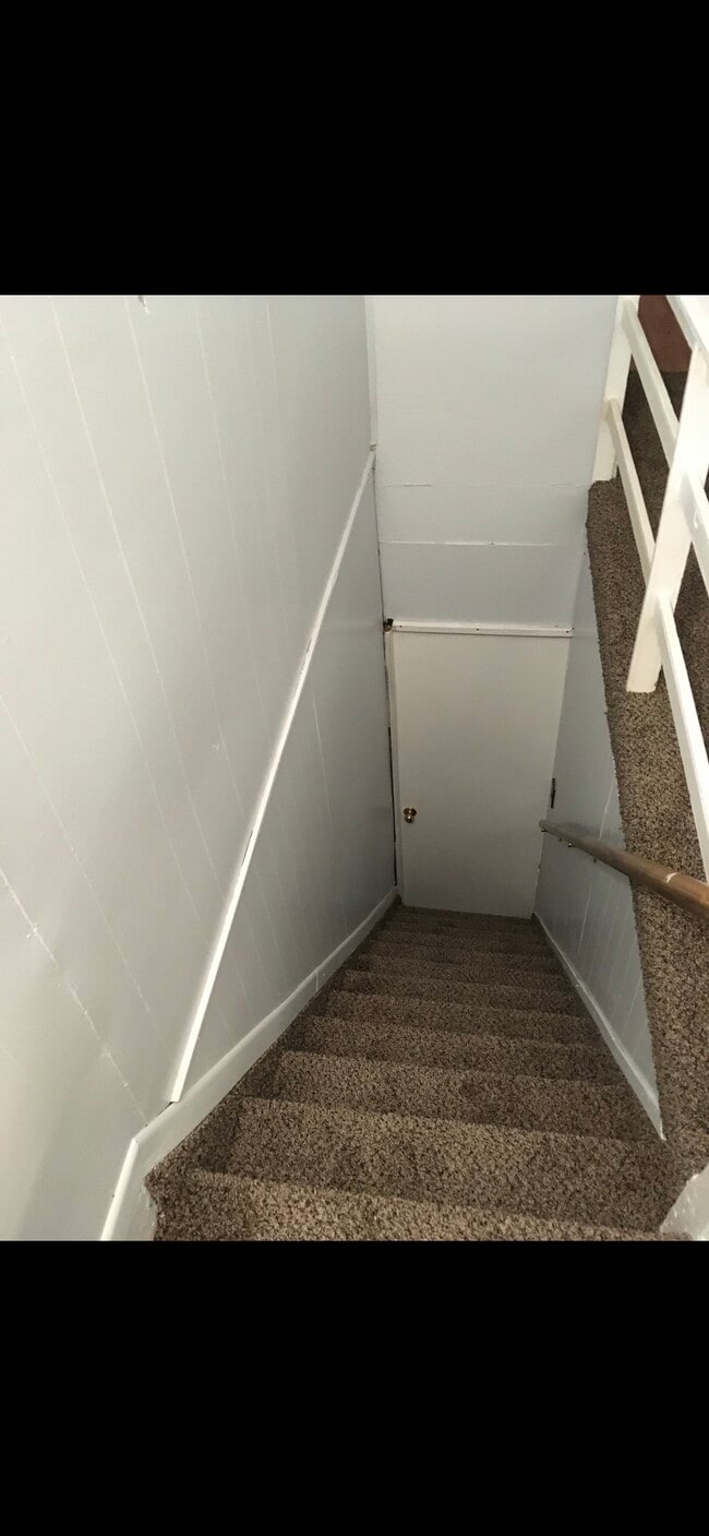 Entrance - 4106 Post Rd