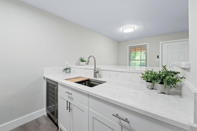 Building Photo - 7801 Shoal Creek Blvd