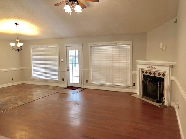 Foto del edificio - 730 Steelwood Ct