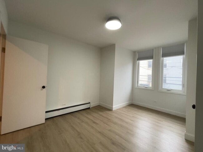 Foto del edificio - 900 N 29th St