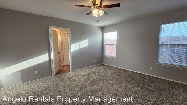 Foto del edificio - 3 br, 2 bath House - 1202 S Concho Park Dr
