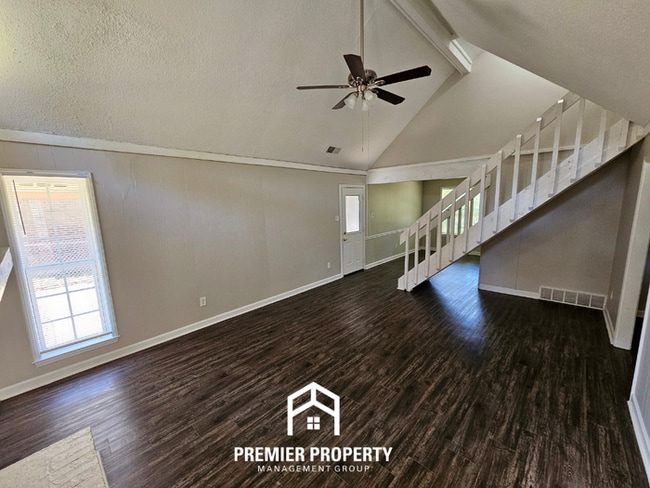 Photo - Spacious 3BR/2BA in 38115 | Soaring Ceilings & Floor-to-Ceiling Fireplace House