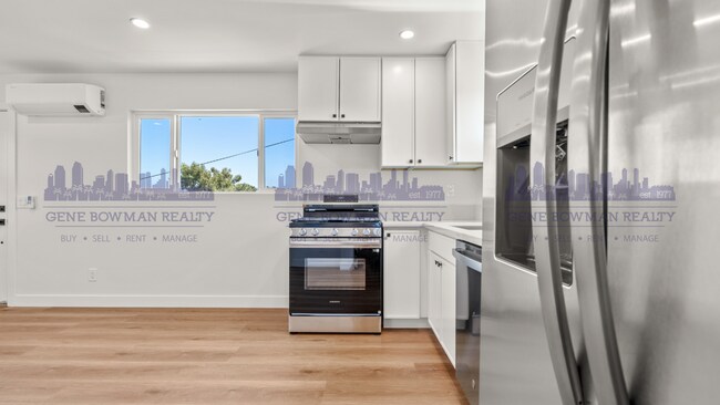 Foto del edificio - 5110 Constitution Rd