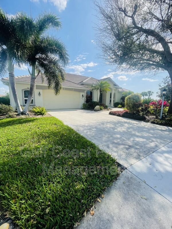 Building Photo - 1238 Fishtail Palm Ct