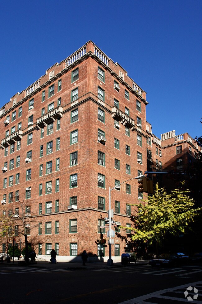 Cooperative Apartments Brooklyn, NY