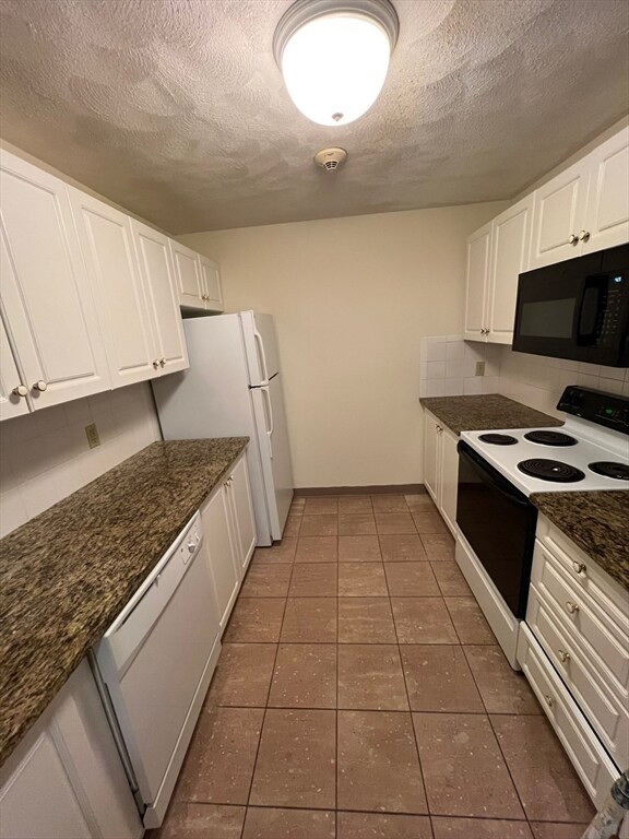 Building Photo - 373 Highland Ave