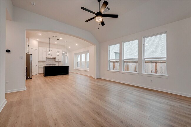 Foto del edificio - 11430 Gossamer Wing Ln