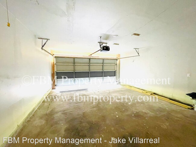 Building Photo - 3 br, 2 bath House - 500 Kirven Ave