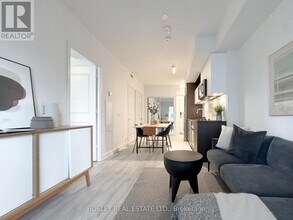 Building Photo - 100 Dalhousie St