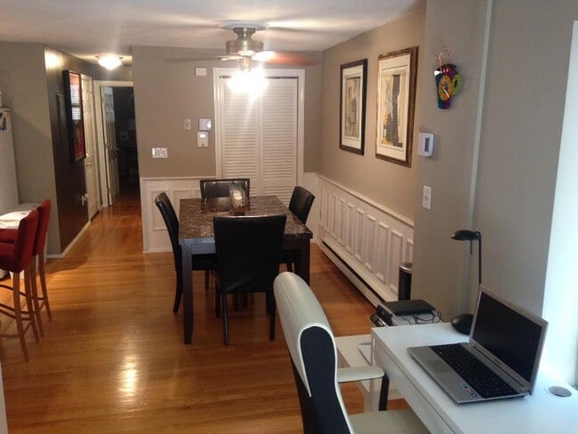 Photo - 54 Temple St Townhome