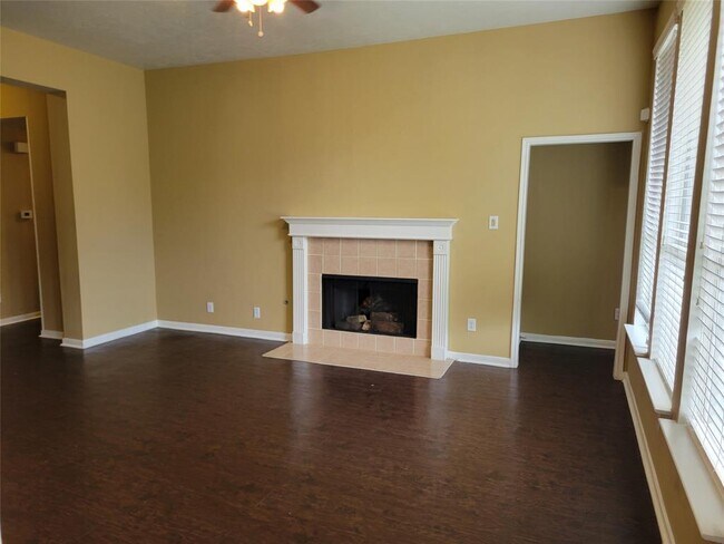 Building Photo - 1627 Glacier Blue Dr