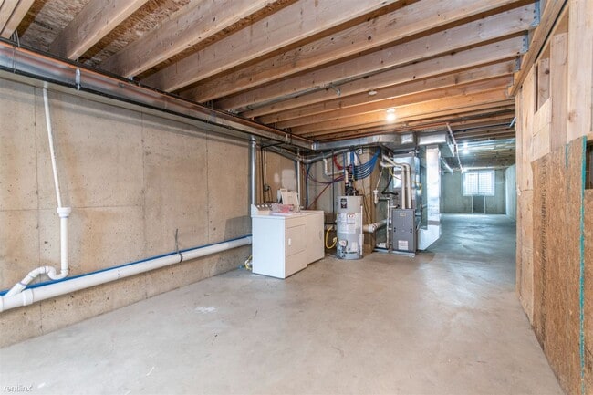 Building Photo - 4 br, 2 bath Duplex - 1845 N 18TH ST Unit 1